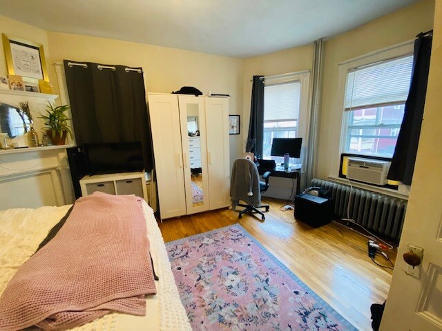 Photo - 33 Stone Ave Unit 1