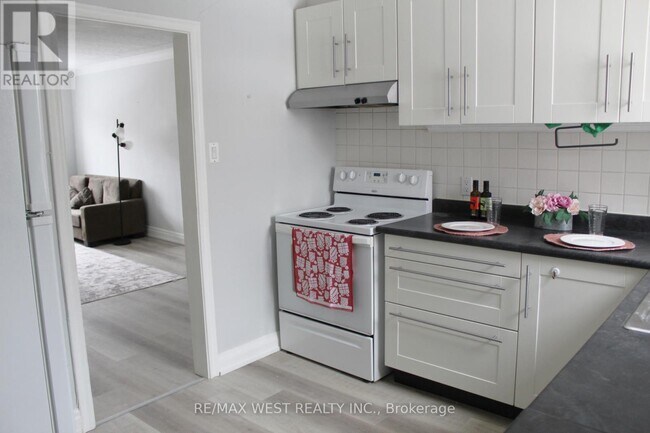 Photo - 17 S Kingsway Unité 6