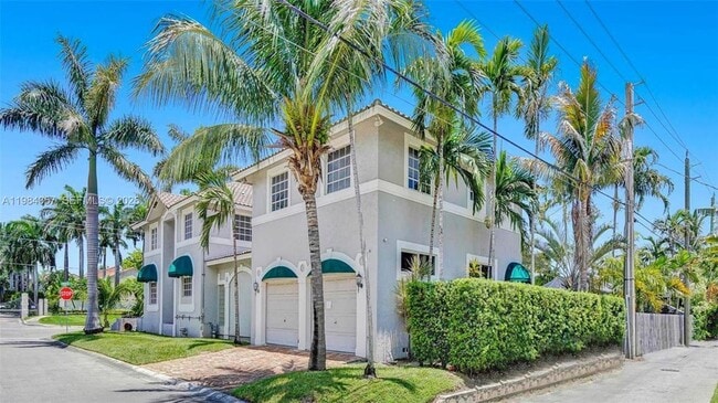 Building Photo - 851 N 11th Ave