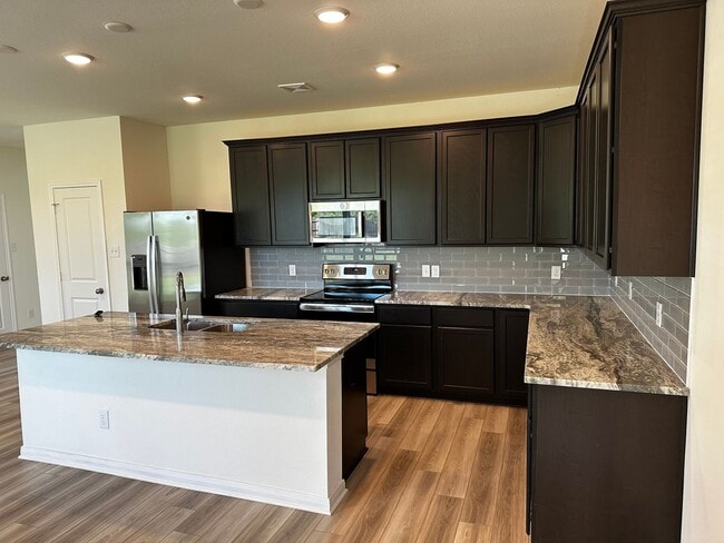 Photo - 4 bed 3 bath new build in the Lakes at University Place