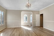Studio-Large