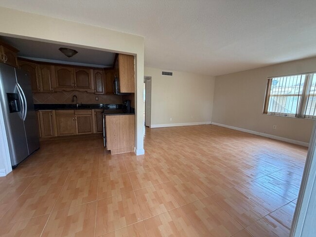 Photo - 3660 SW 60th Ave Unit 2