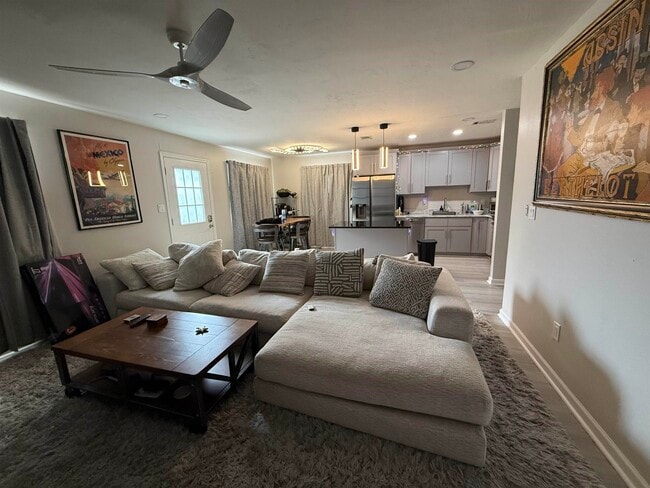 Photo - 1305 Airport Dr Unit A05