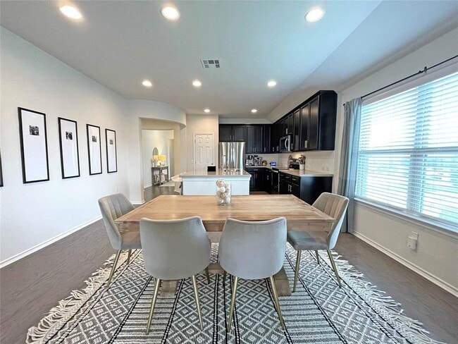 Photo - 13313 Henneman Dr