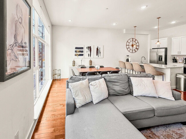 Photo - 1102 Germantown Ave Unidad ID1285555P