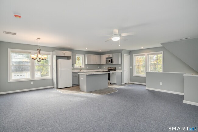 20 Philo Curtis Rd Unit B