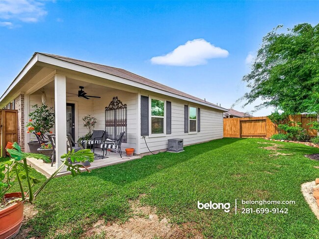 40402 Red Poppy Ln
