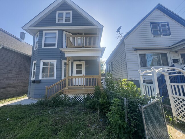 Building Photo - 2323 S 17th St Rental