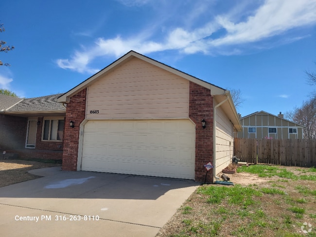 Building Photo - 10603 W Douglas Ave Rental