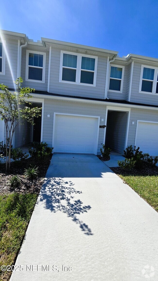 Building Photo - 603 Holly Lks Dr Rental