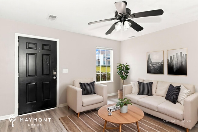 528 Summit Terrace Ct