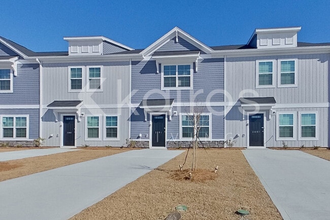 Photo - 2091 Banyon Cir