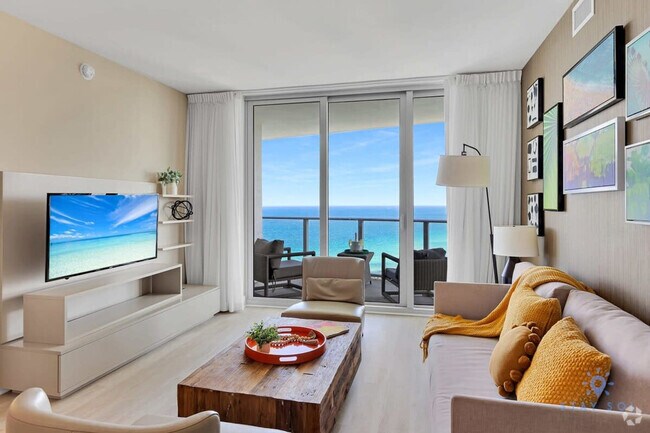 Building Photo - 4111 S Ocean Dr Rental