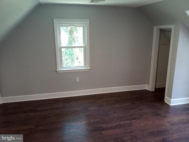 Photo - 18 W Ridge Rd