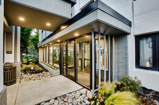 Photo - Vista Del Rey