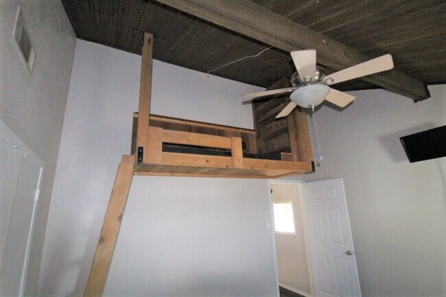 Photo - Spicewood Townhome for rent