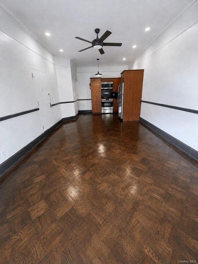 Photo - 817 Lincoln Pl