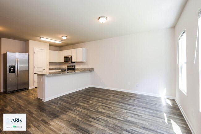 208 Saddle Brooke Trce