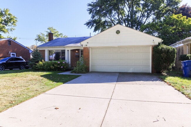 Photo - 28622 Milton Ave