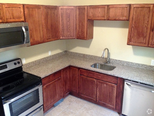 Building Photo - 726 Boggs Ave Rental