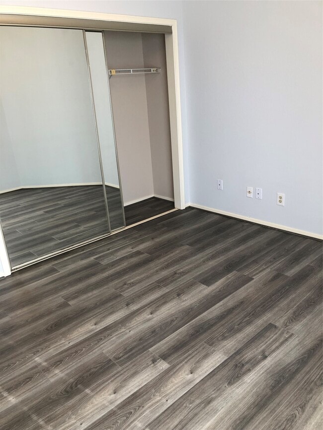 Photo - 921 Marine Dr Unit 330