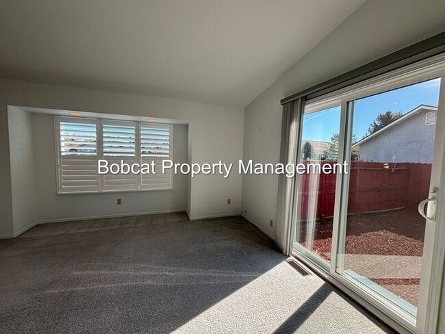 Photo - 628 Long Valley Rd