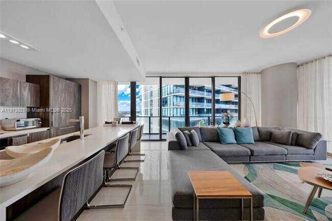 Photo - 480 NE 31st St Unit 480 NE 31st St  2807