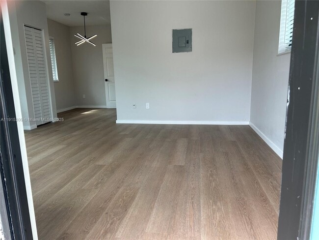 Photo - 1280 NE 105th St Apartamento Unidad 15