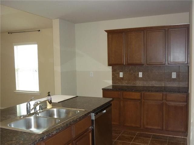 Photo - 1054 Churchill Dr