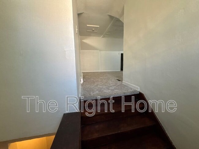Photo - 3021 Harney St Unit Apt 3