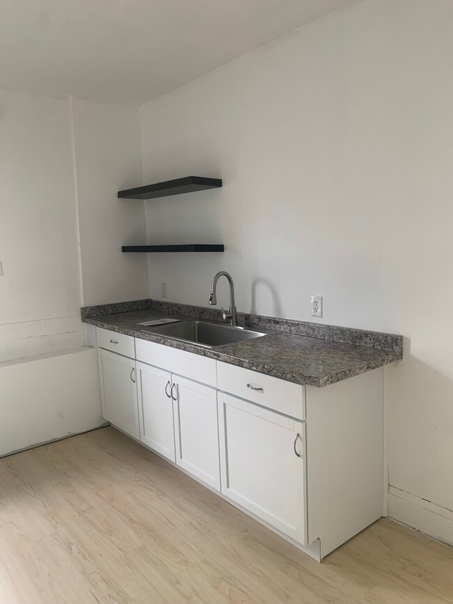 Photo - 117 Garner Ave