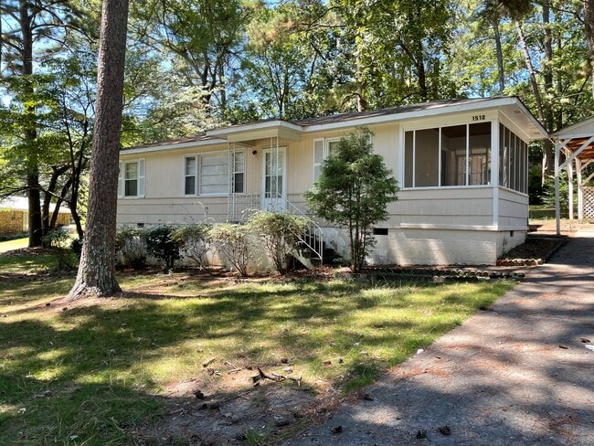 Photo - 1512 2nd Plz NW