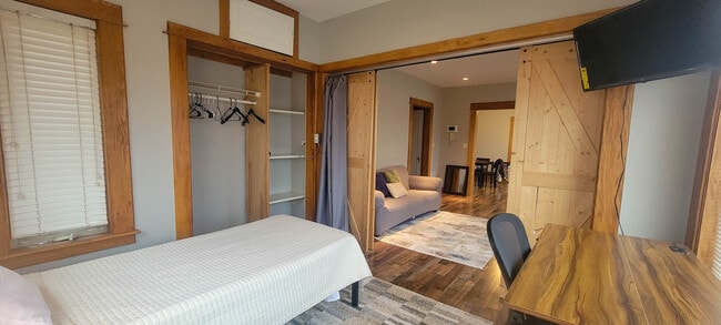 Photo - 11433 Ashbury Ave Unit 14