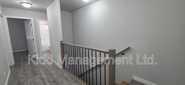 Photo - 1183 Blackburn N Rd
