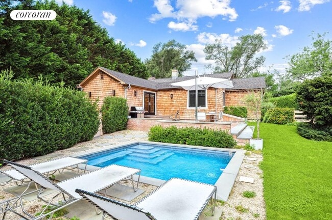 Photo - 26 Pantigo Rd