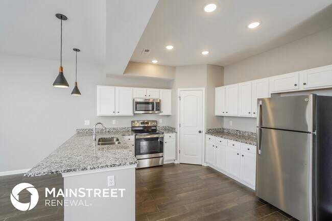 Photo - 2095 Paddle Wheel Dr