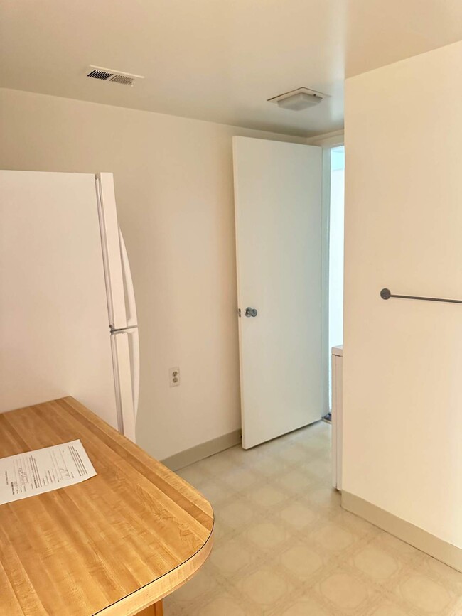 Photo - Spacious 2 bed 2 bath condo in Reston! Unit 12B
