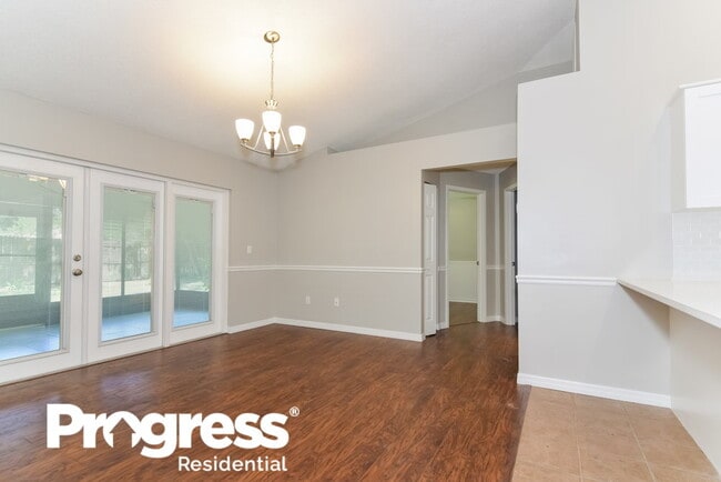 Photo - 431 Benson St