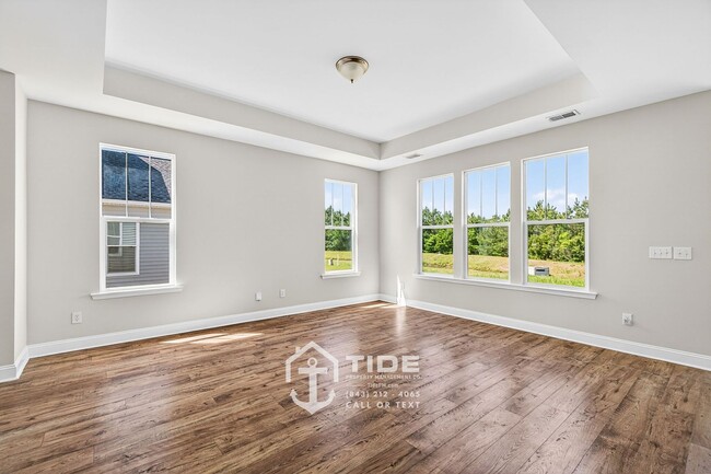 Photo - Modern Comfort & Easy Living in Goose Creek