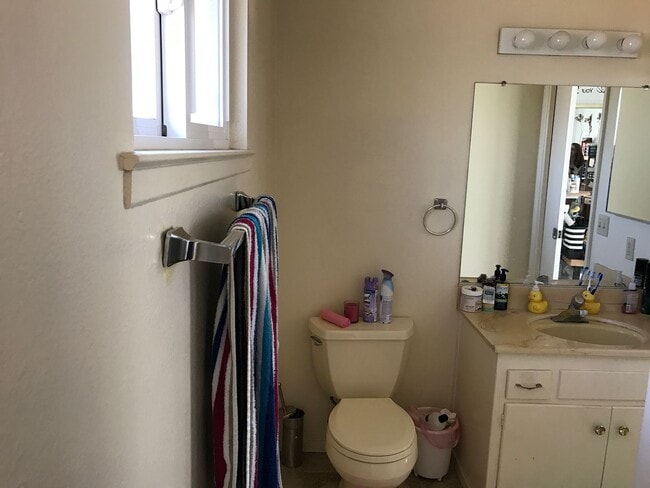 Photo - Beautiful 3-Bedroom, 2 bath home!