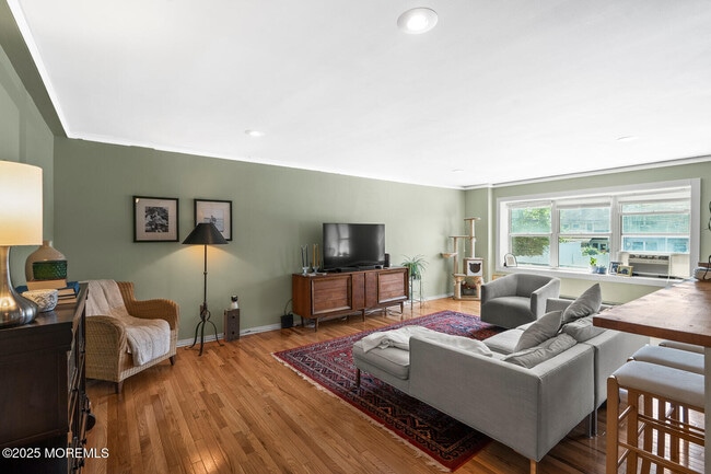 Building Photo - 1615 Park Ave Unit 1G Rental