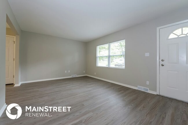 Photo - 11304 Crystal Ave