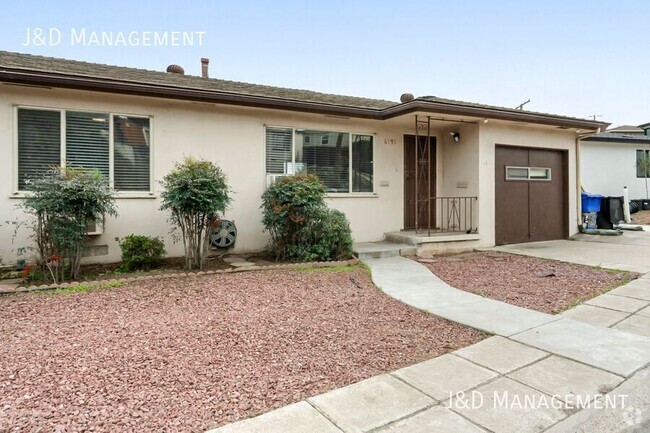 Building Photo - Charming Duplex in North Clairemont Rental