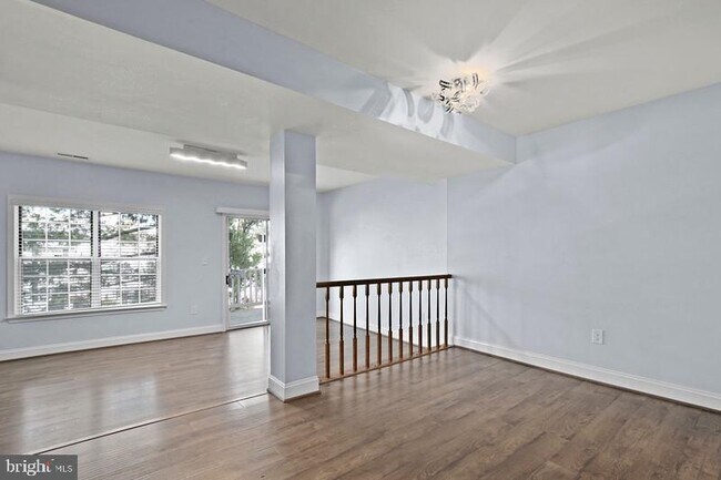 Photo - 2927 S Woodstock St