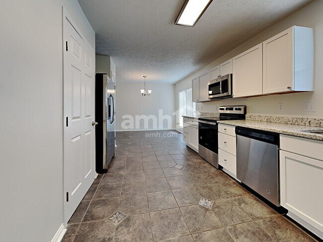 Photo - 2159 Glenview Dr