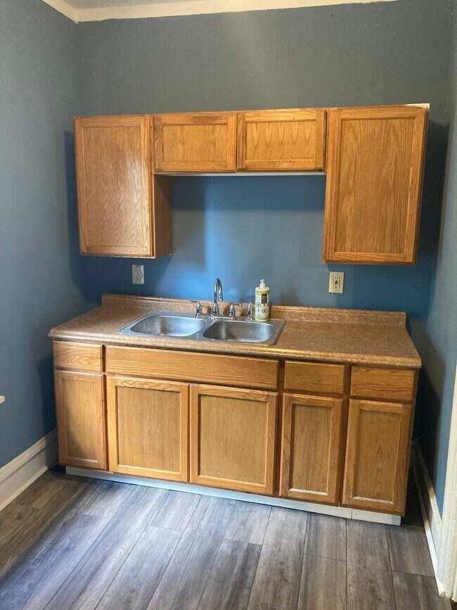 Photo - 6815 Lawn Ave