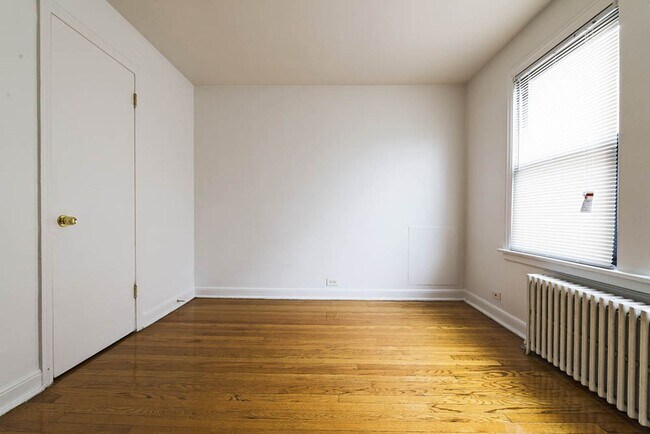 Photo - 8255 S Maryland 8259 S Maryland Chicago, IL 60619