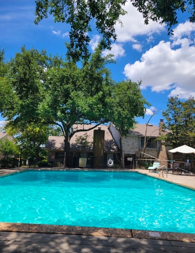 Photo - 7401 Sordello Dr