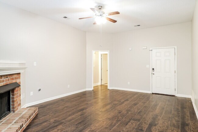 Photo - 5521 Milton Ridge Dr