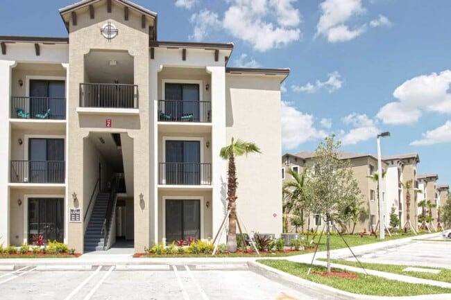 Photo - South Pointe Apartments